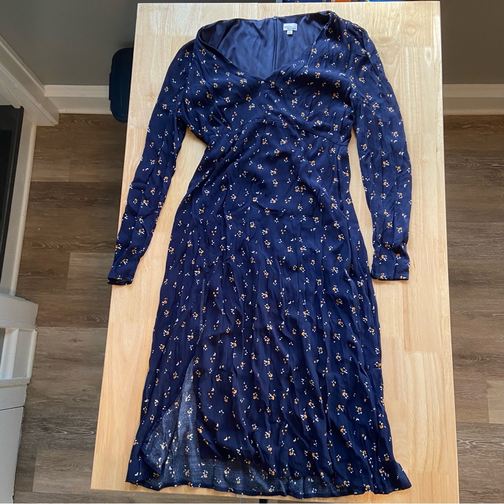 Madison & Berkeley V-Neck Midi Dress